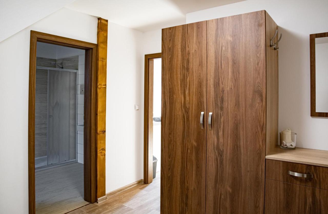 Apartmany Kurojedy Bor Luaran gambar